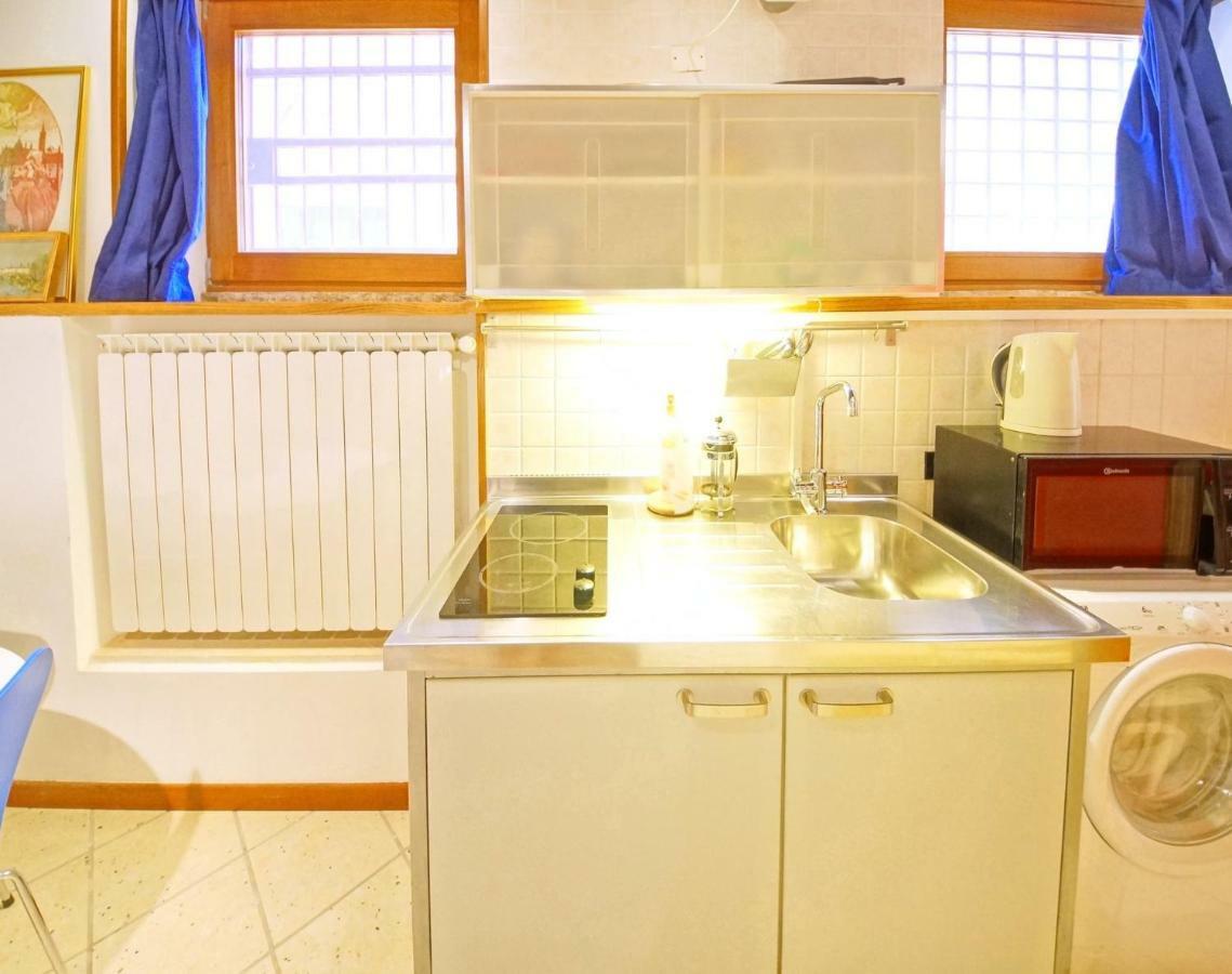 Dolcevita Apartments N 117 Венеция Экстерьер фото